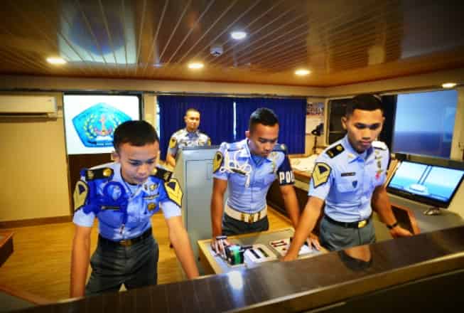 Dari STIP ke Kokpit: Peluang Emas Sekolah Pelayaran dan Penerbangan di Indonesia